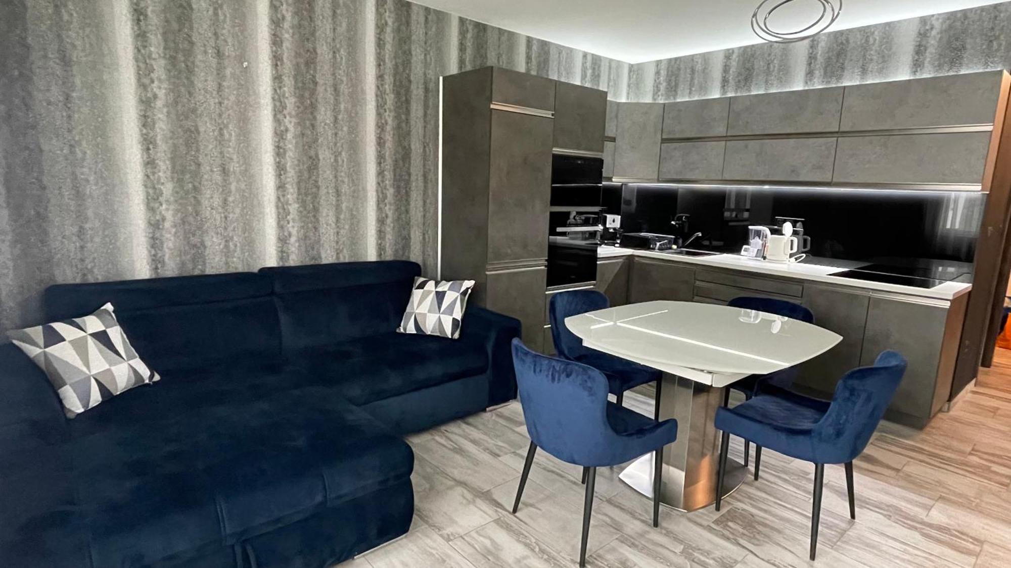 Republic5 Apartment Siófok Extérieur photo